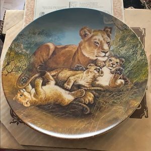 Edwin M Knowles collectible Plate